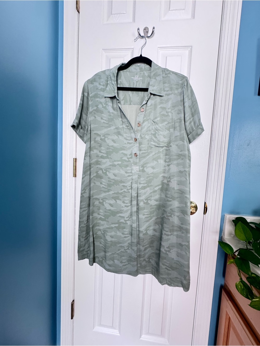 Vineyard Vines Sage/Olive Camo Dress